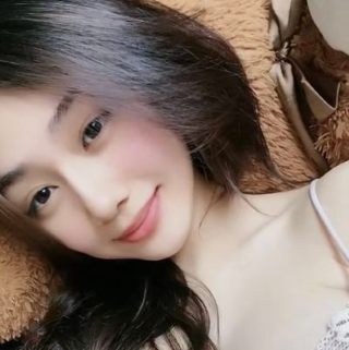 Sex Trần Hà Linh dâm dãng nện nhau cực phê với bạn trai